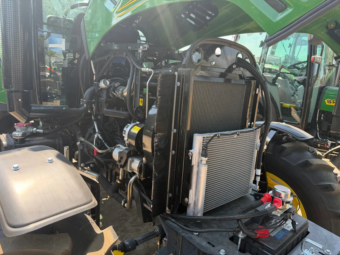 Yuchai engine of the SPIKE TK 1054 with radiator and sealed wiring